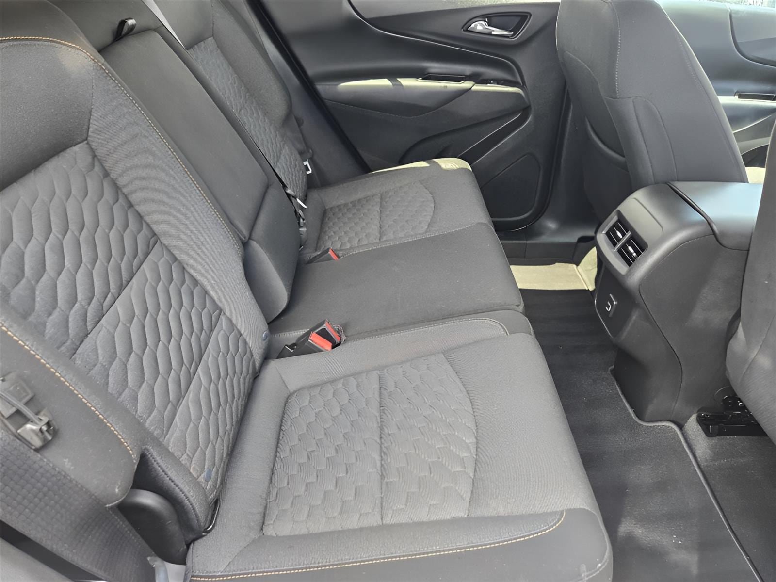 Used 2019 Chevrolet Equinox LT FWD image 30