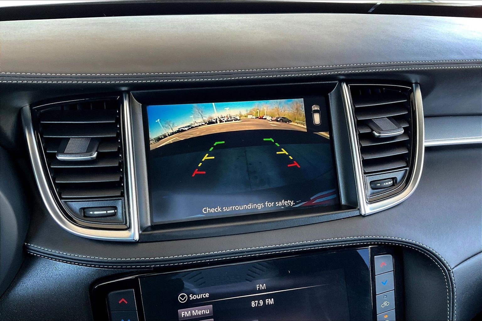 Used 2021 INFINITI QX50 Luxe FWD image 14