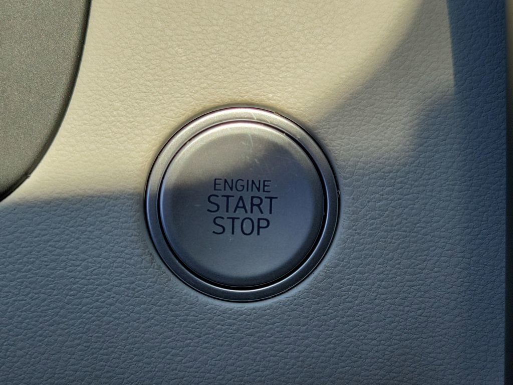 Used 2022 Hyundai Tucson Limited image 32