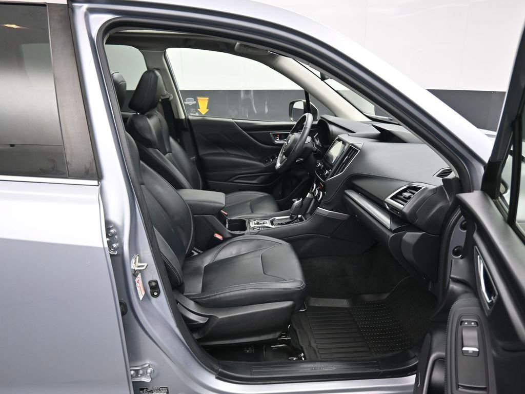 Used 2020 Subaru Forester Limited image 42