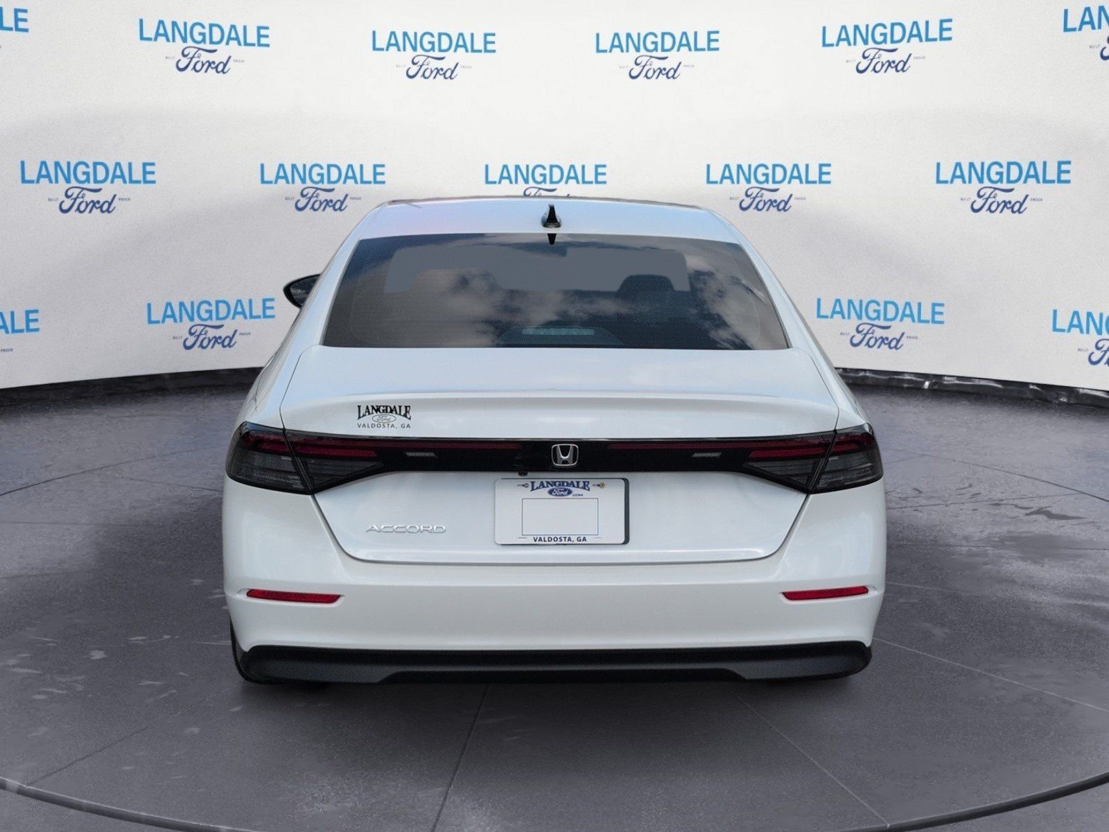 Used 2025 Honda Accord SE image 8