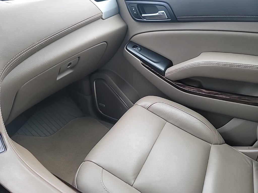 Used 2019 GMC Yukon SLT RWD image 25