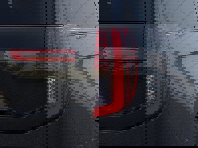 New 2025 Ford Expedition Max Platinum w/ Stealth Performance Package image 21