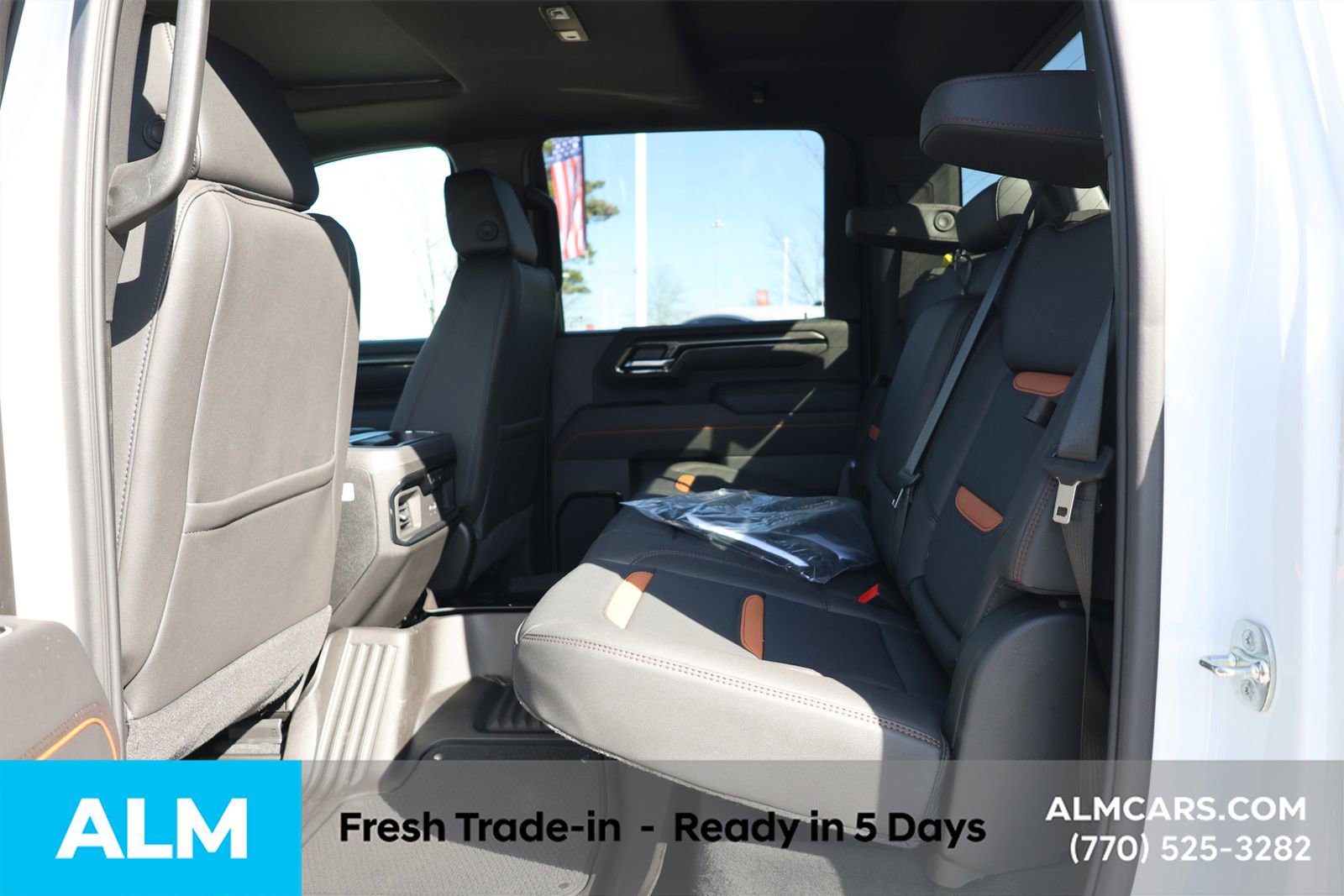 Used 2026 GMC Sierra 2500 AT4 image 16