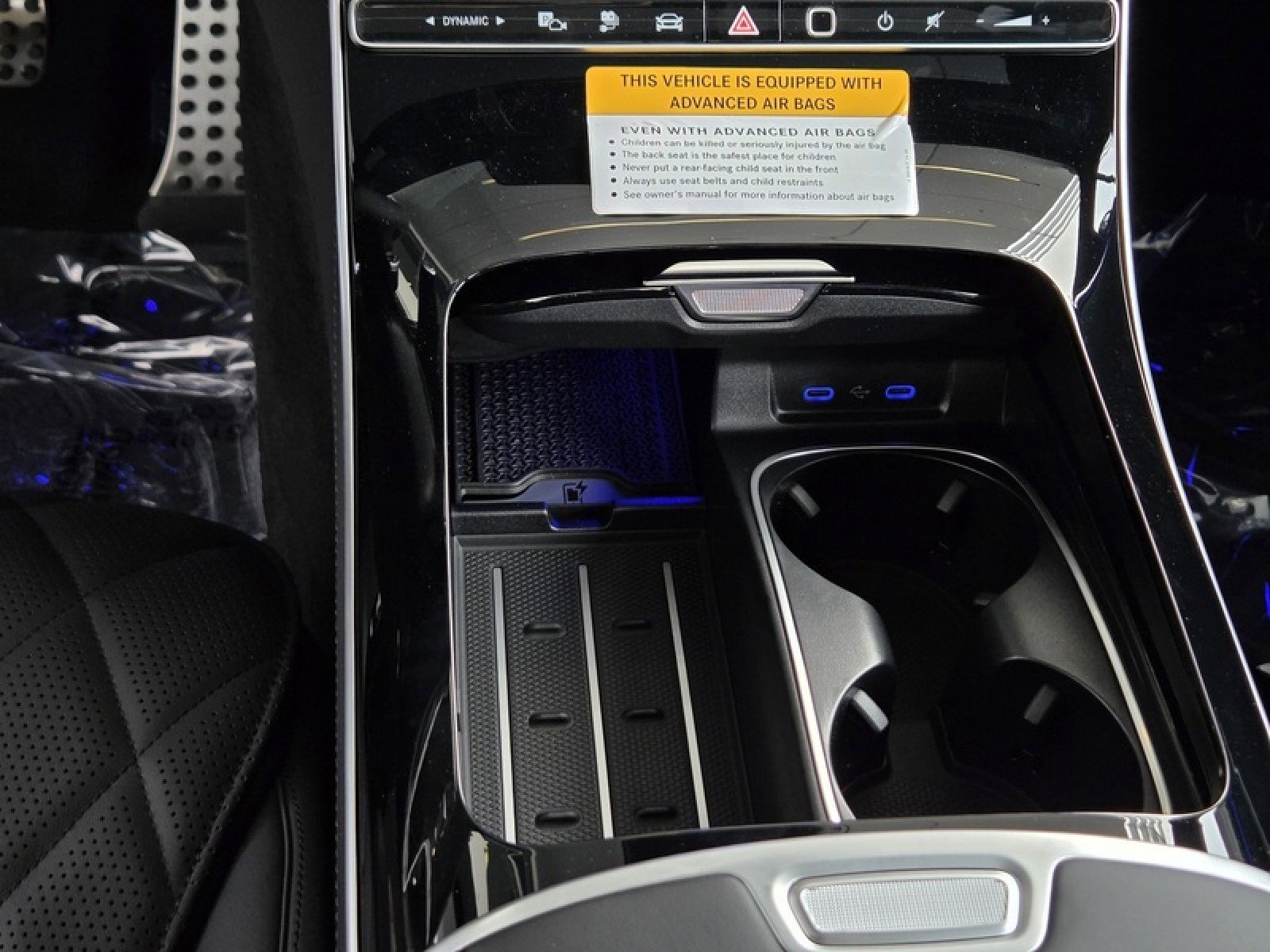 New 2026 Mercedes-Benz S 580e 4MATIC Sedan image 12