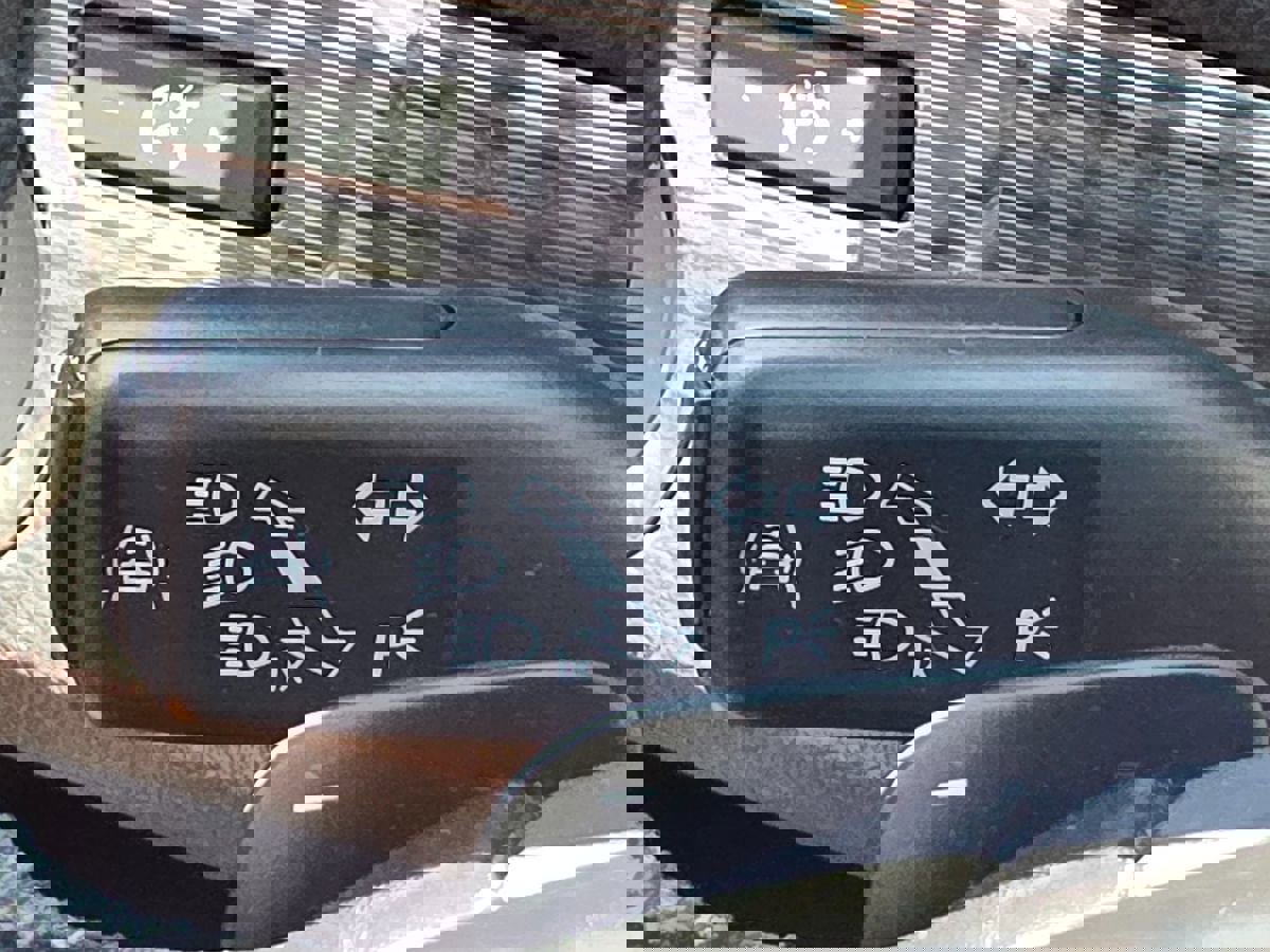 Used 2020 Volkswagen Passat 2.0T R-Line image 48