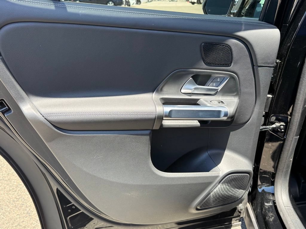 Certified 2026 Mercedes-Benz GLB 250 4MATIC image 23