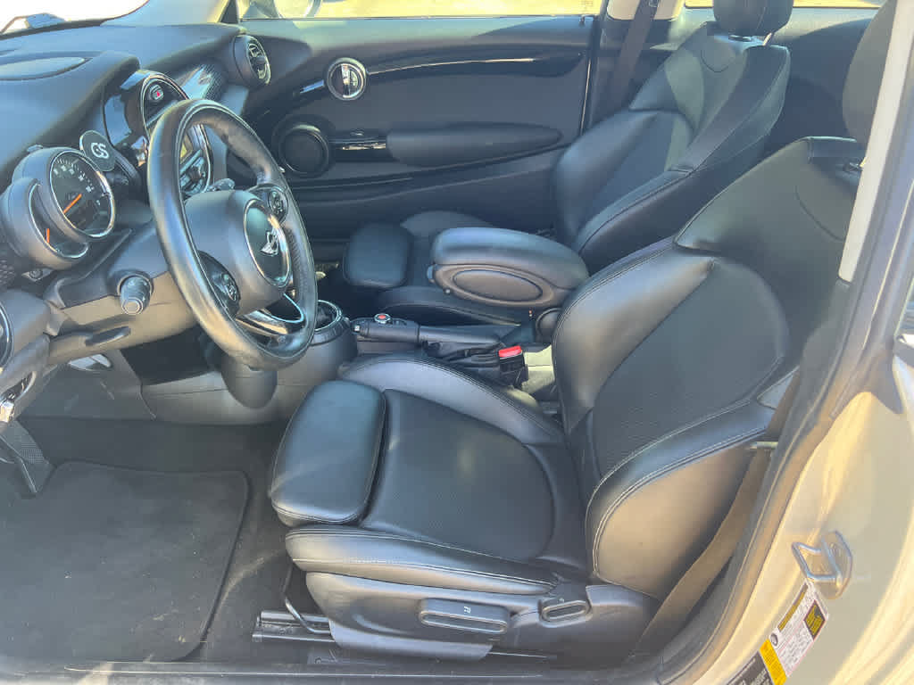 Used 2017 MINI Cooper S FWD image 9