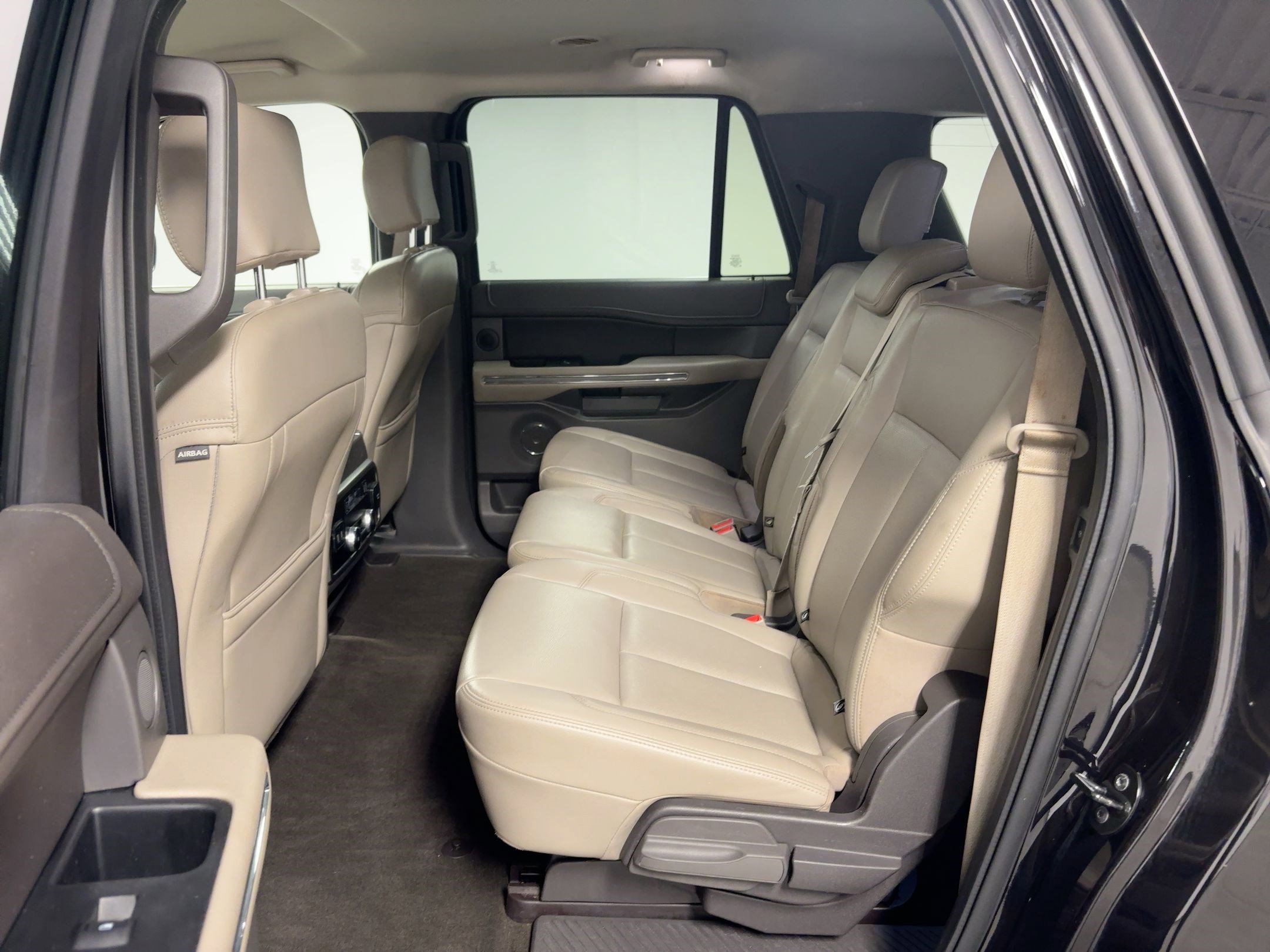 Used 2019 Ford Expedition Max XLT w/ Equipment Group 202A image 13