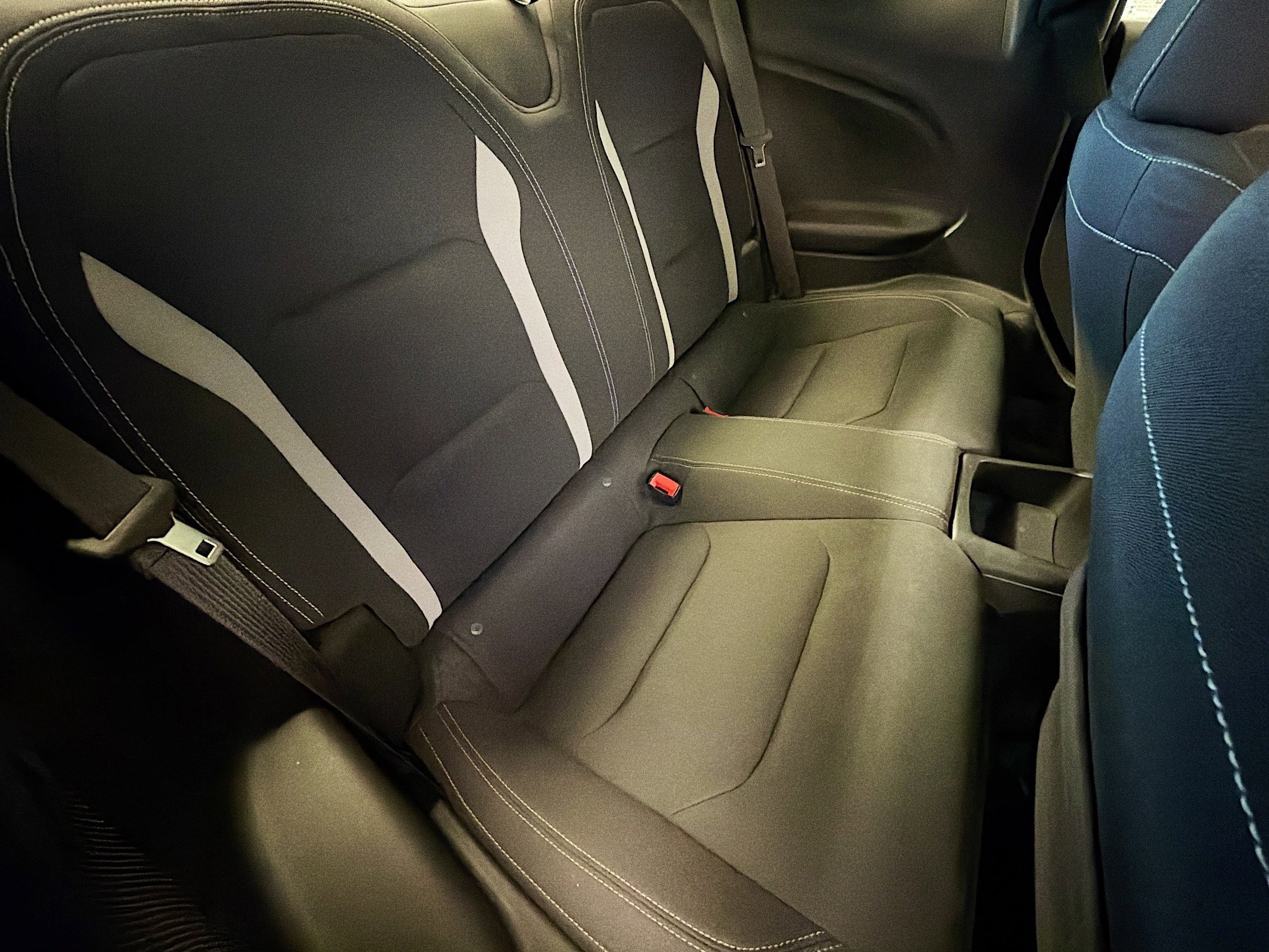 Used 2022 Chevrolet Camaro LT image 13