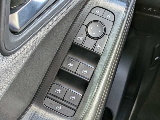 Used 2021 Nissan Rogue SV FWD image 23