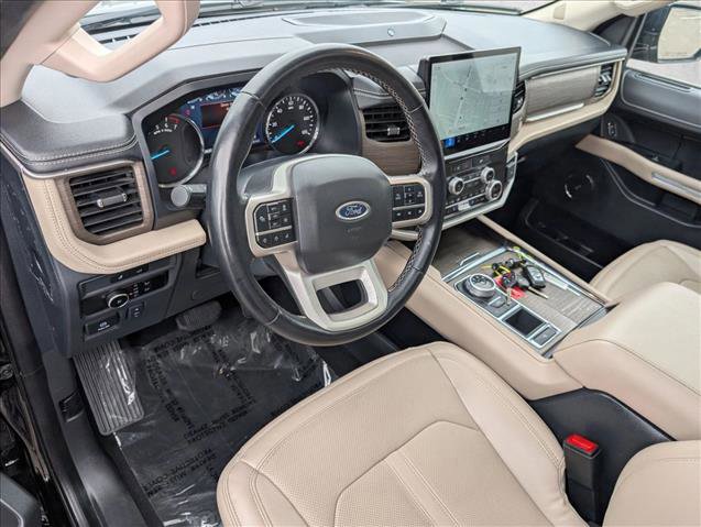 Used 2024 Ford Expedition Limited image 10