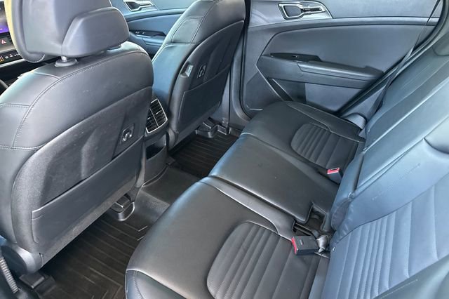 Certified 2023 Kia Sportage SX AWD/4WD image 15