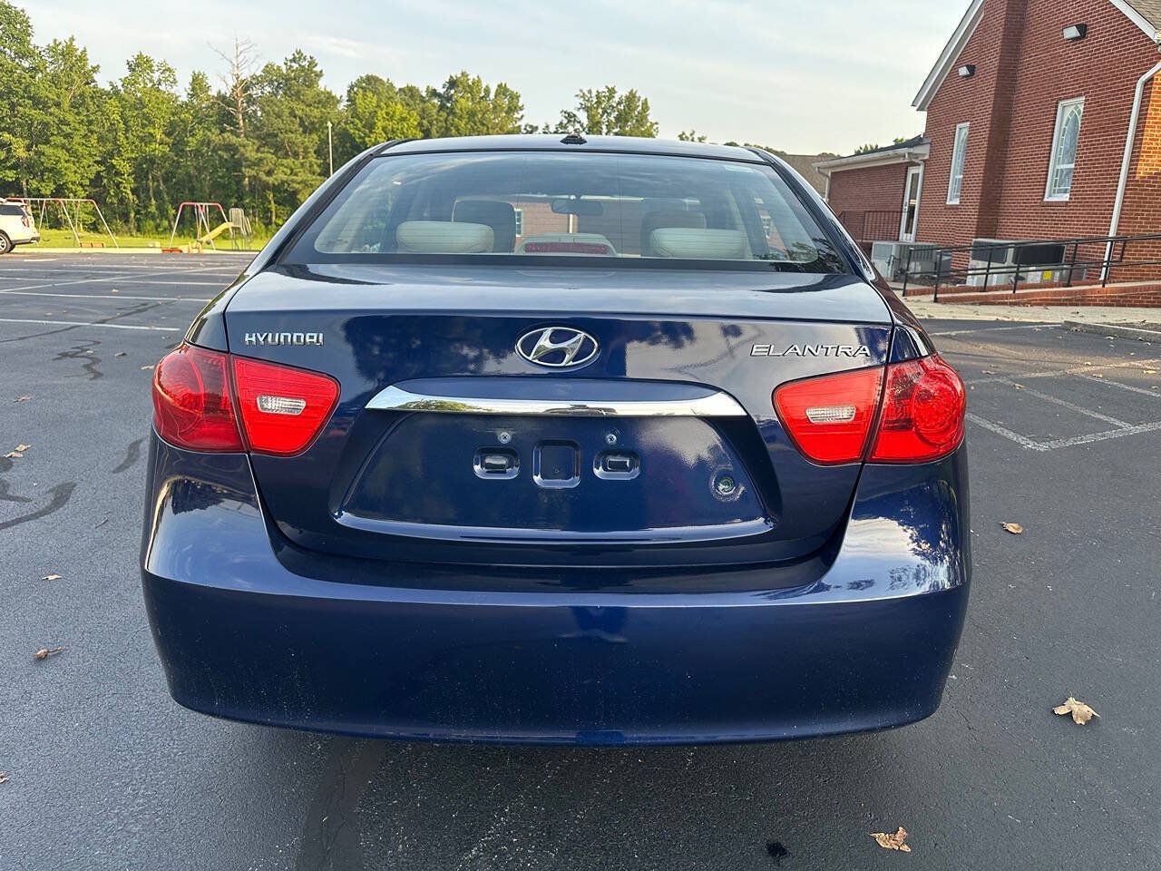 Used 2010 Hyundai Elantra GLS FWD image 8