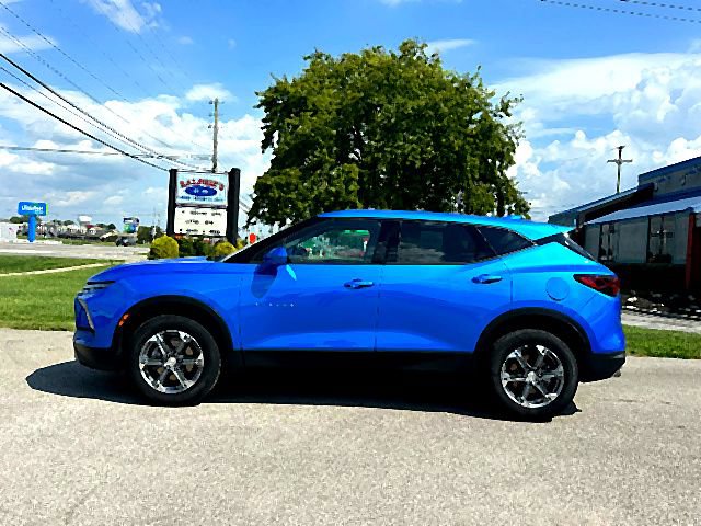 Used 2026 Chevrolet Blazer LT FWD image 5