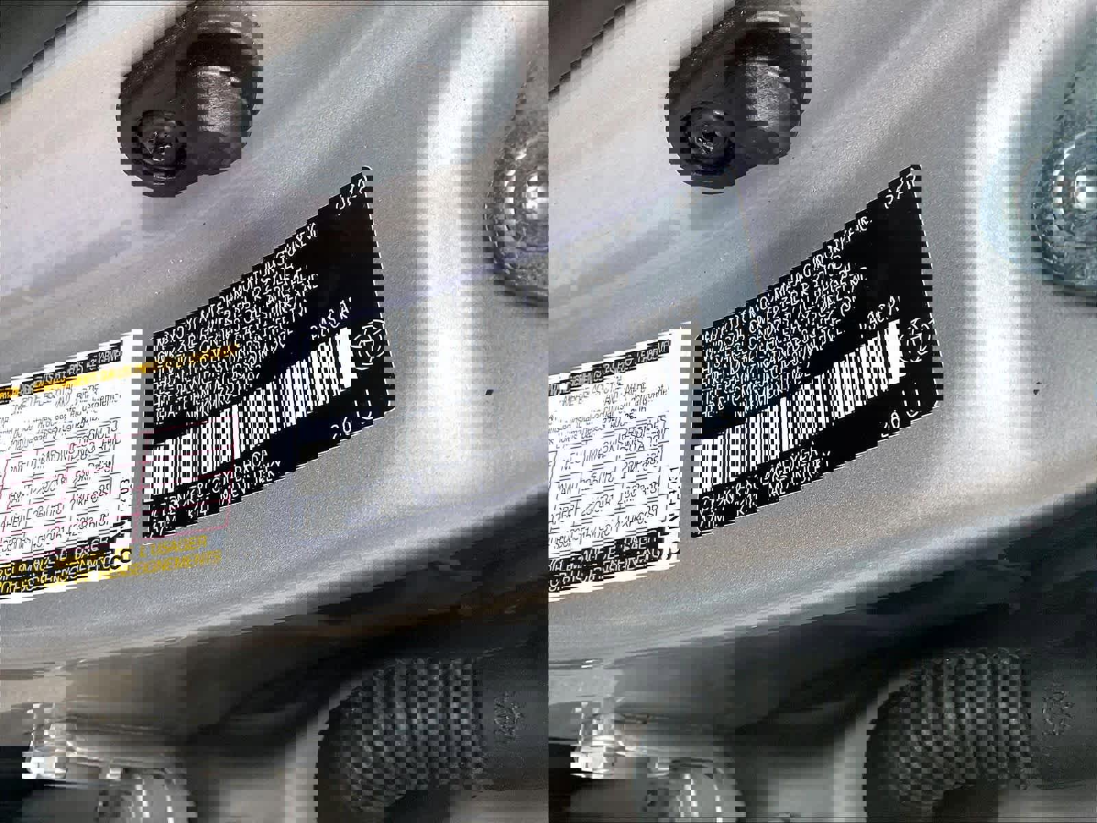 Used 2020 Toyota C-HR XLE FWD image 33