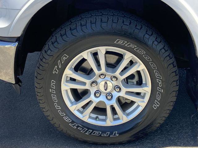 Used 2016 Ford F150 Lariat w/ Equipment Group 501A Mid AWD/4WD image 28