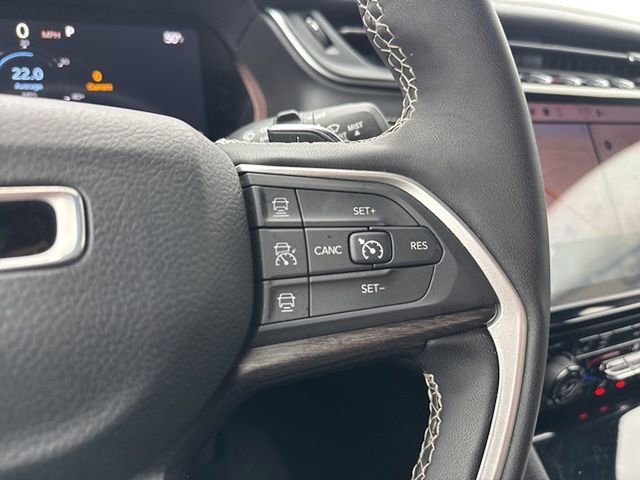 Used 2024 Jeep Grand Cherokee Limited image 14