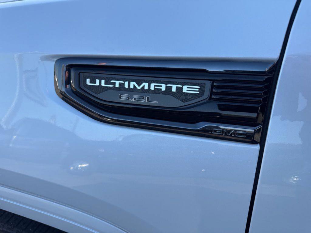 Used 2023 GMC Sierra 1500 Denali Ultimate image 22