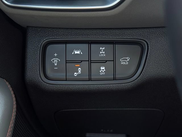 Used 2019 Hyundai Santa Fe Limited w/ Cargo Package AWD/4WD image 38