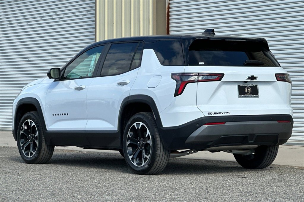 New 2026 Chevrolet Equinox LT w/ Convenience Package II image 4