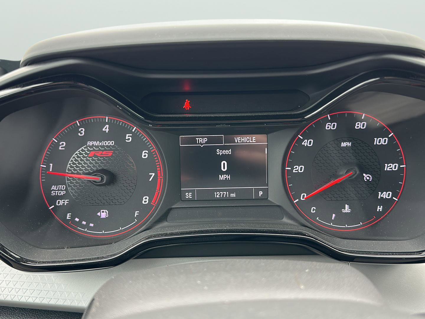 Used 2024 Chevrolet Trax RS w/ Sunroof Package image 13