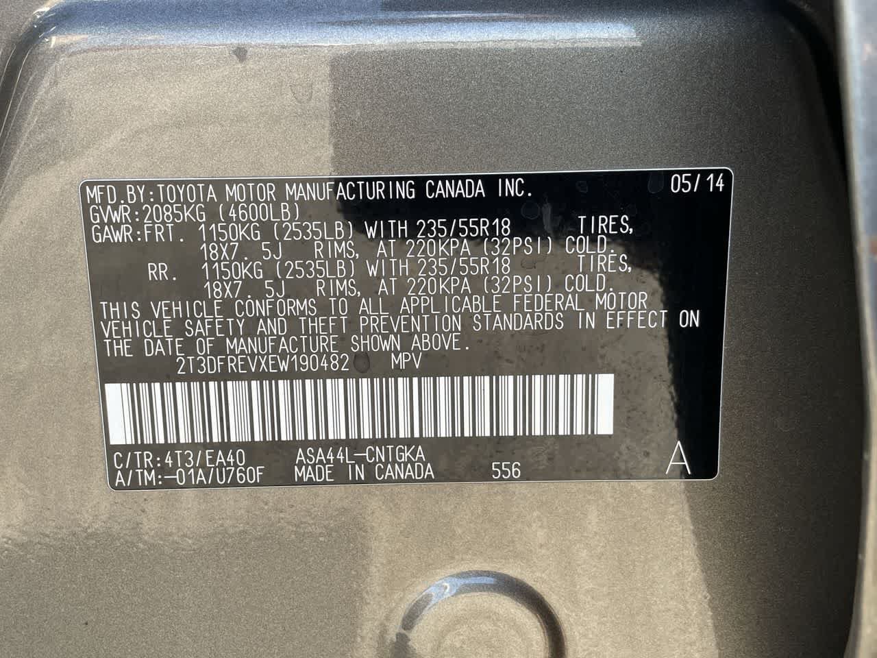 Used 2014 Toyota RAV4 Limited w/ Technology Package AWD/4WD image 33
