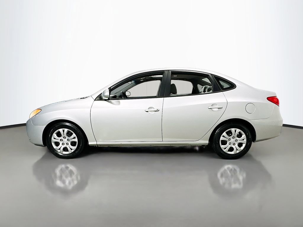 Used 2010 Hyundai Elantra GLS w/ Sunroof Pkg 3 FWD image 5