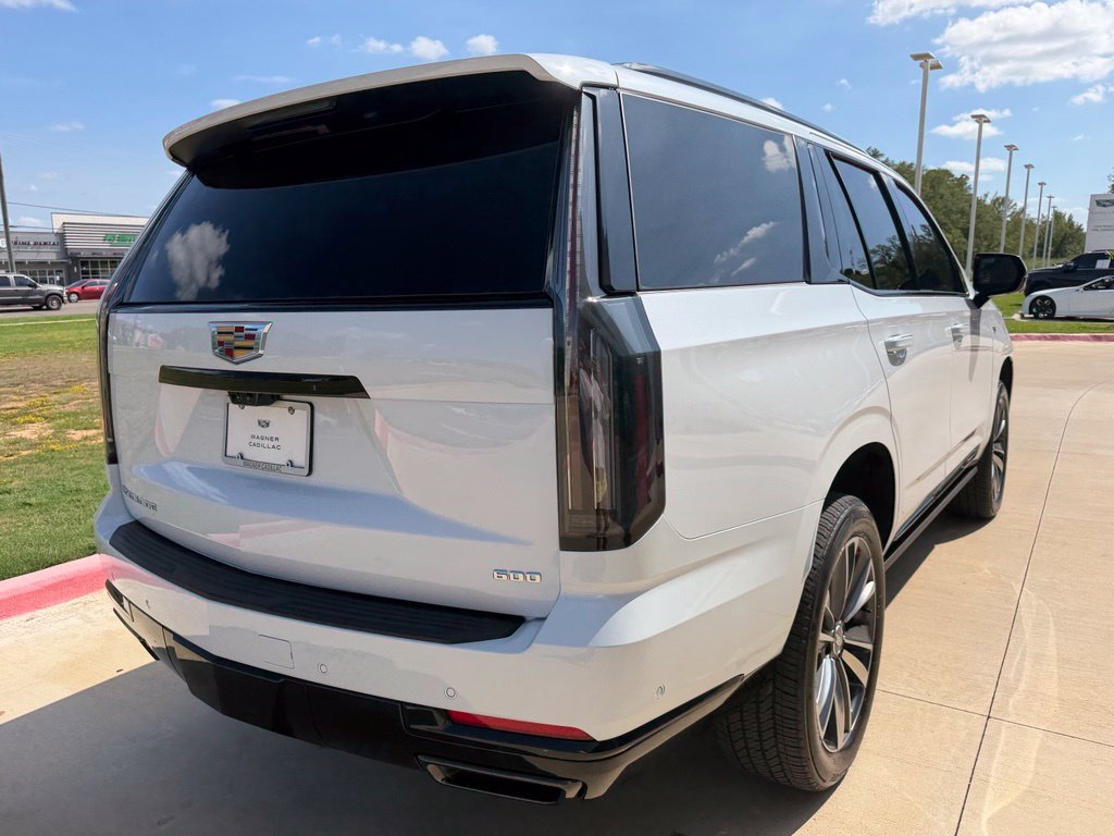 New 2026 Cadillac Escalade Sport w/ LPO, Floor Liner Package AWD/4WD image 6