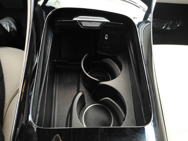 Used 2024 Mercedes-Benz GLC 300 image 47