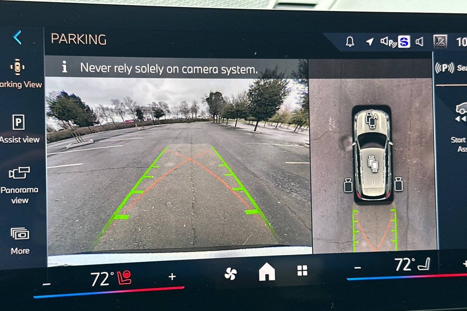 Certified 2024 BMW X1 xDrive28i w/ Technology Package image 23