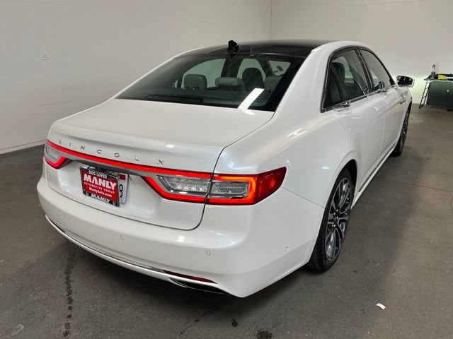 Used 2018 Lincoln Continental Reserve AWD/4WD image 3