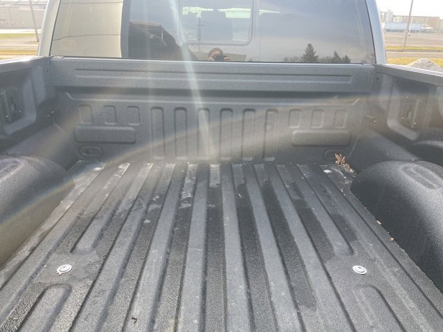 Used 2022 Ford F150 Lariat w/ Equipment Group 502A High image 13