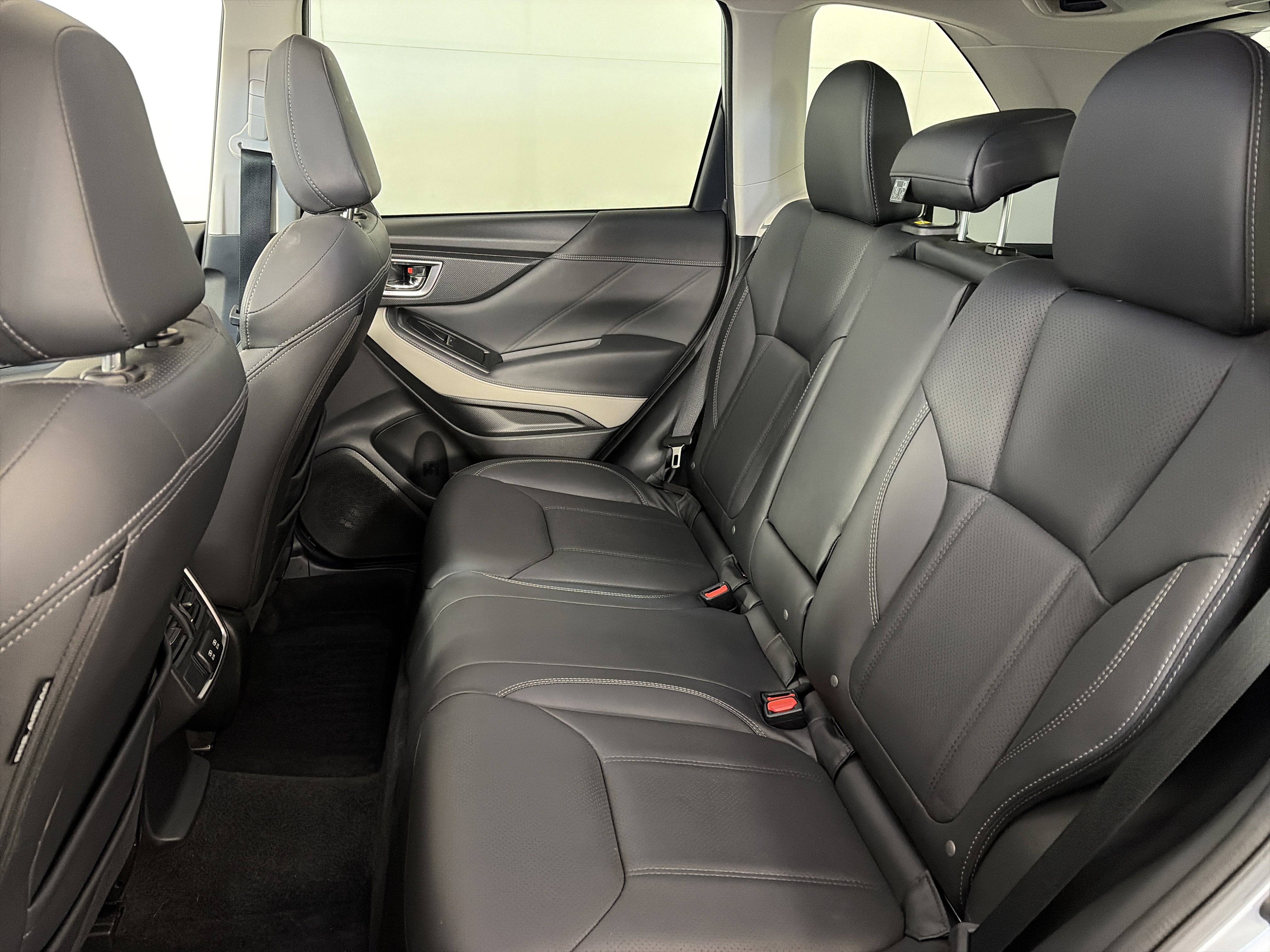 Used 2023 Subaru Forester Limited image 52