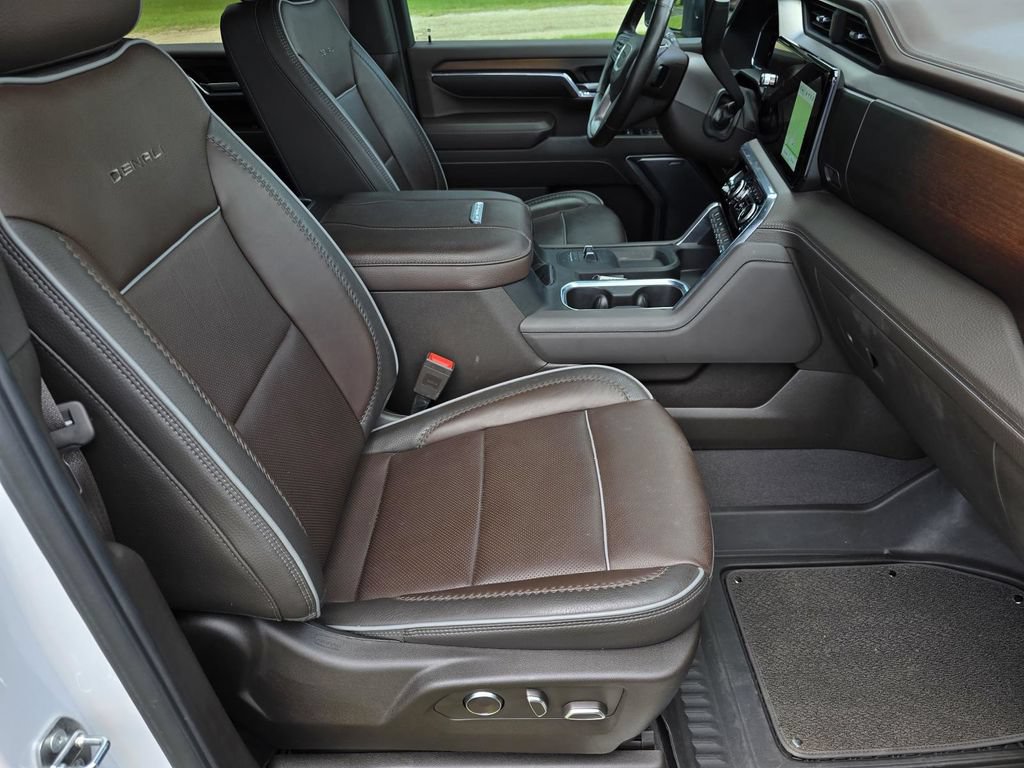 Used 2024 GMC Sierra 2500 Denali w/ Denali Reserve Package AWD/4WD image 43
