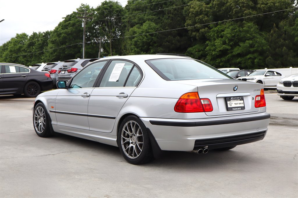 Used 2001 BMW 330i Sedan image 5