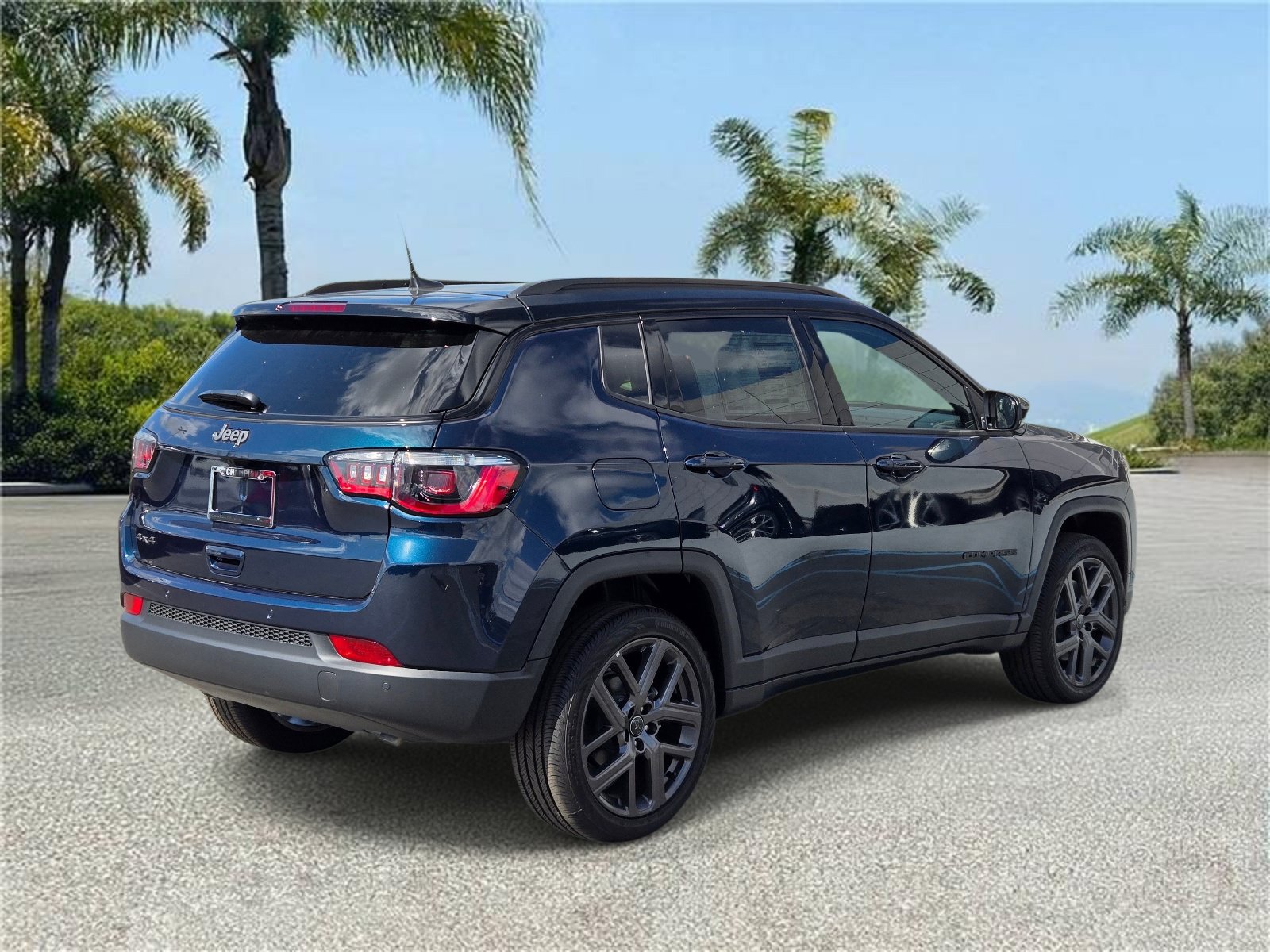 New 2026 Jeep Compass Limited w/ Sun, Sound & Navigation Group AWD/4WD image 4
