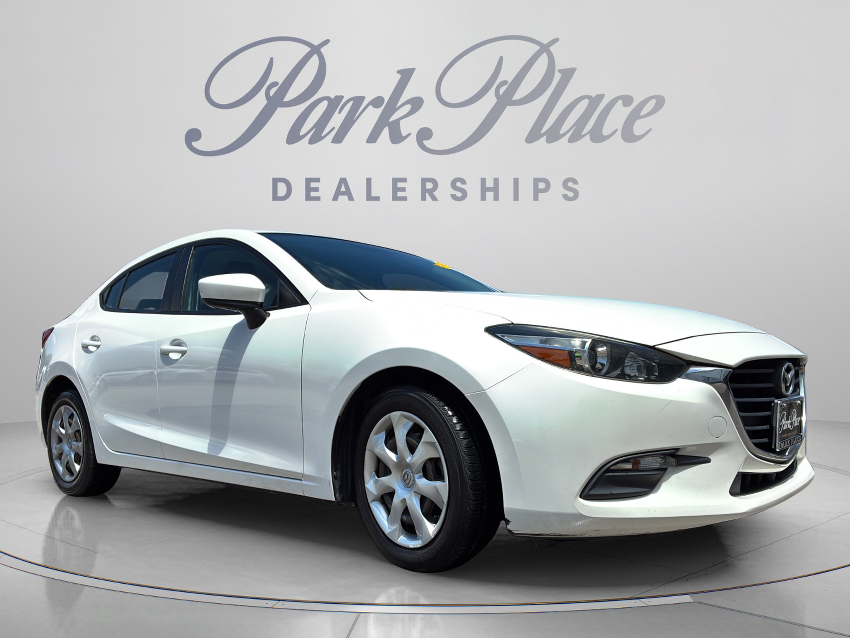 Used 2017 MAZDA MAZDA3 Sport FWD image 8