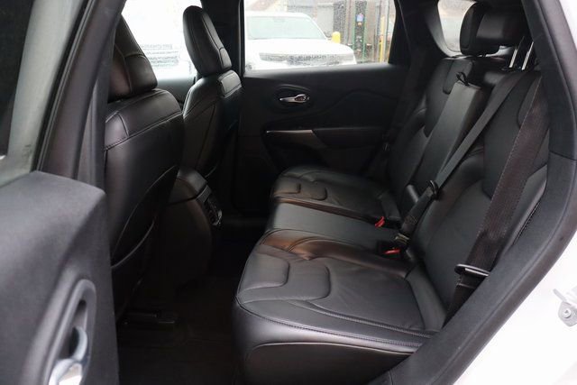 Used 2021 Jeep Cherokee Latitude Lux AWD/4WD image 34