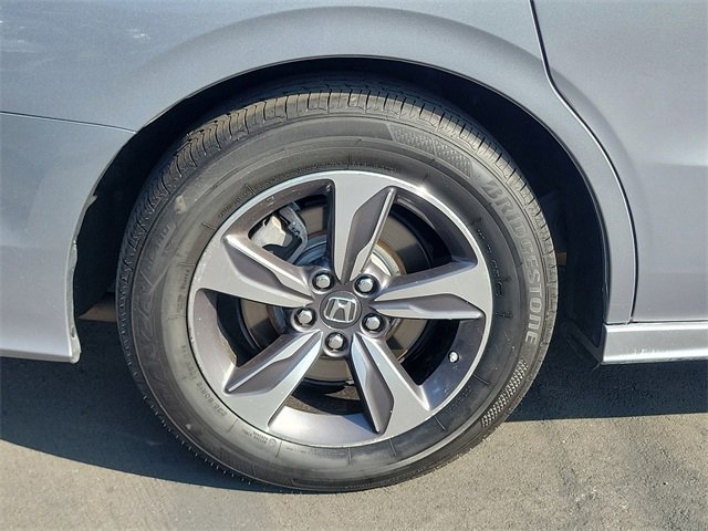 Certified 2018 Honda Odyssey Touring image 6