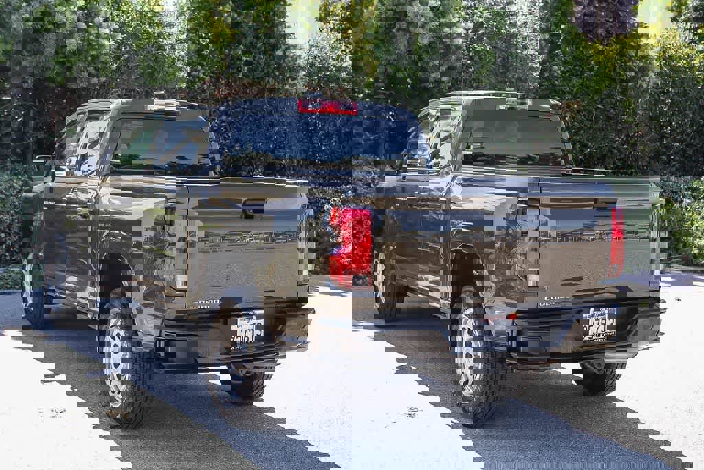 Used 2023 Chevrolet Colorado W/T image 8