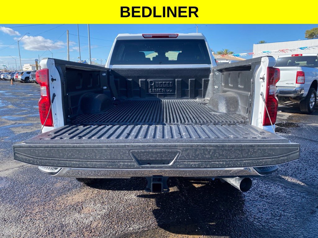 Used 2025 Chevrolet Silverado 2500 LT w/ Convenience Package AWD/4WD image 11