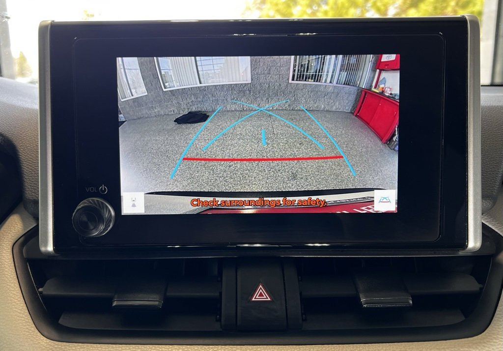 Used 2024 Toyota RAV4 XLE image 31