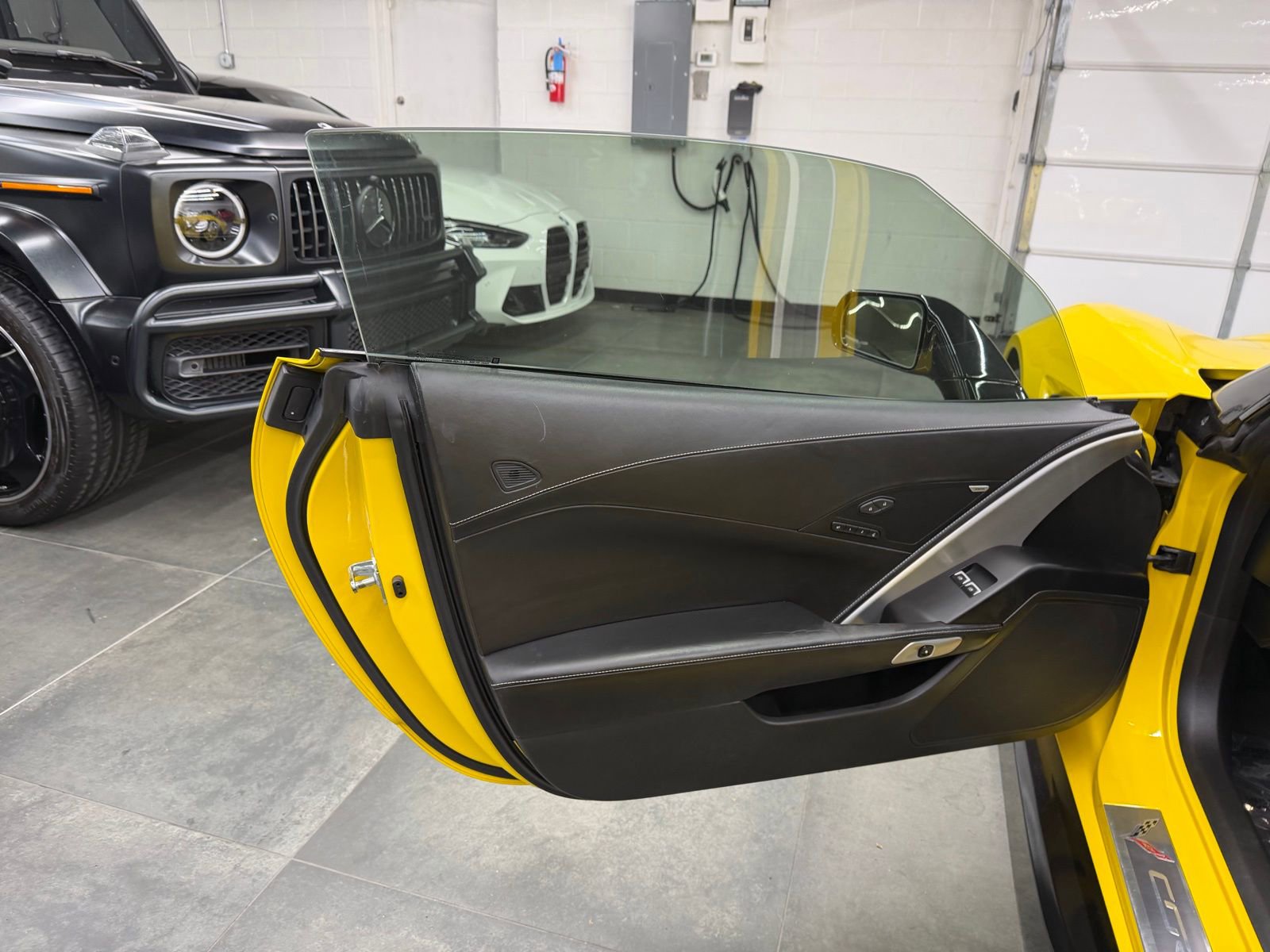 Used 2015 Chevrolet Corvette Stingray Coupe w/ 3LT Preferred Equipment Group image 20