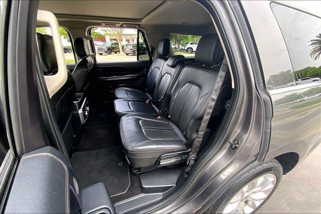 Used 2018 Ford Expedition Platinum AWD/4WD image 26