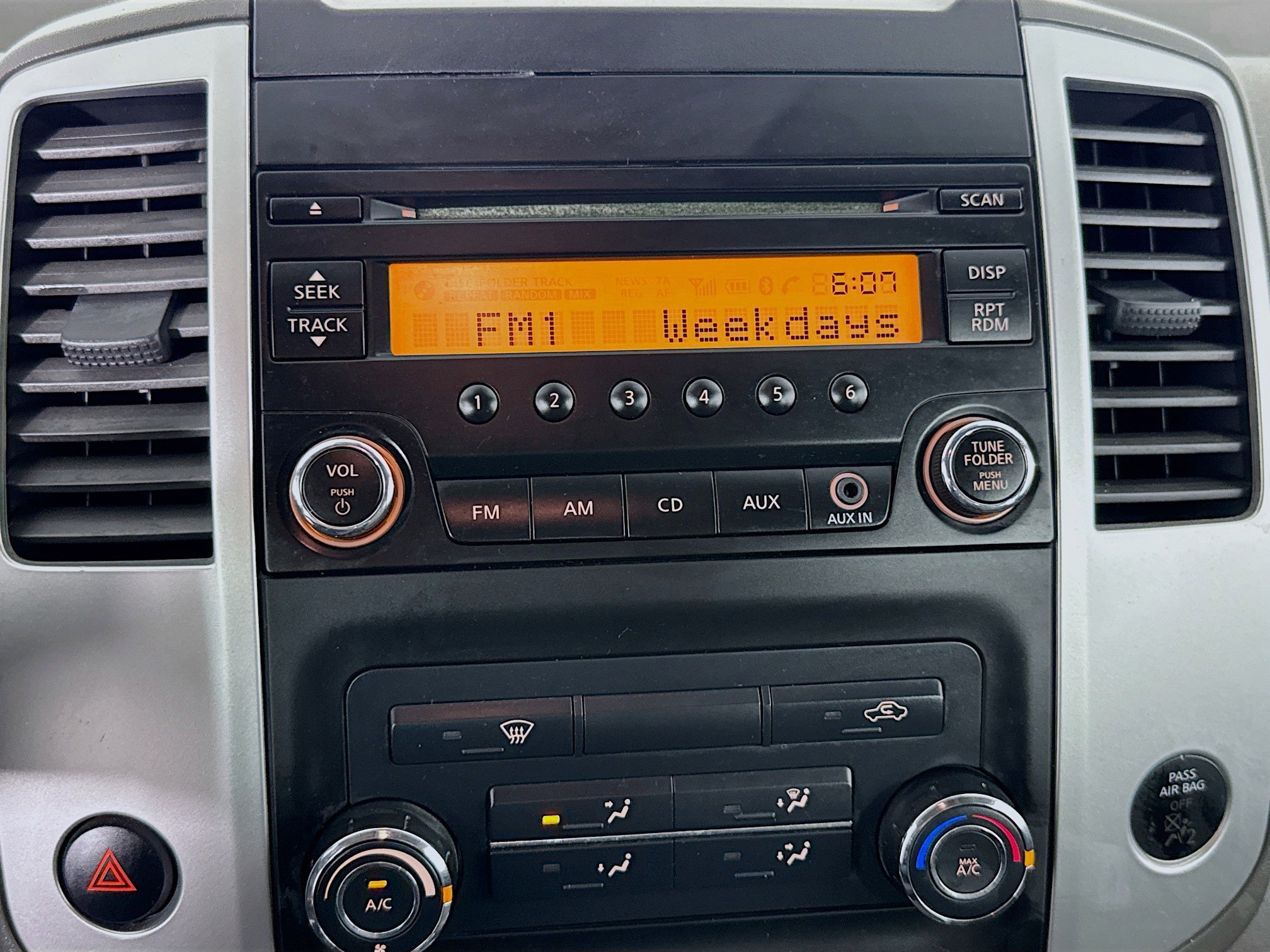 Used 2016 Nissan Frontier S image 17