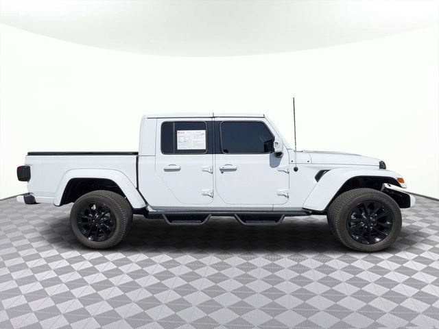 Used 2022 Jeep Gladiator Overland AWD/4WD image 3