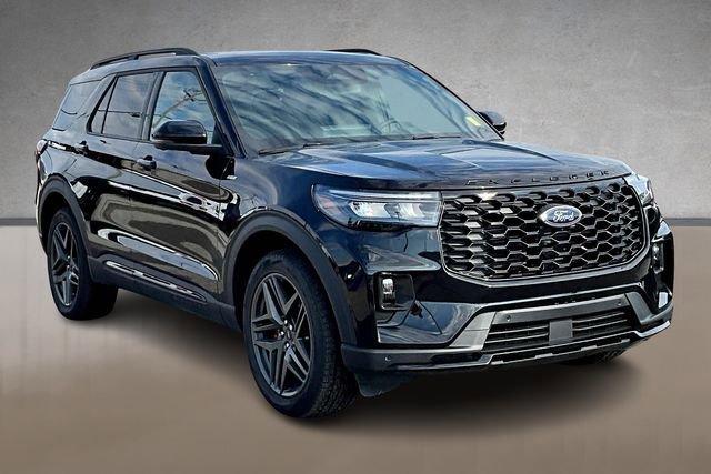 New 2025 Ford Explorer ST-Line w/ Premium Package image 2