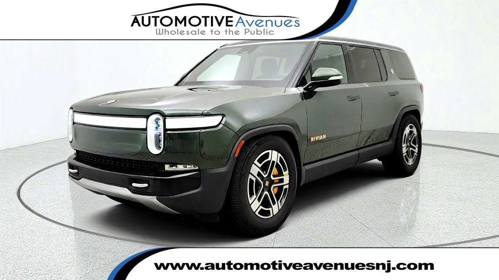 Used 2022 Rivian R1S Launch Edition Quad AWD/4WD image 1