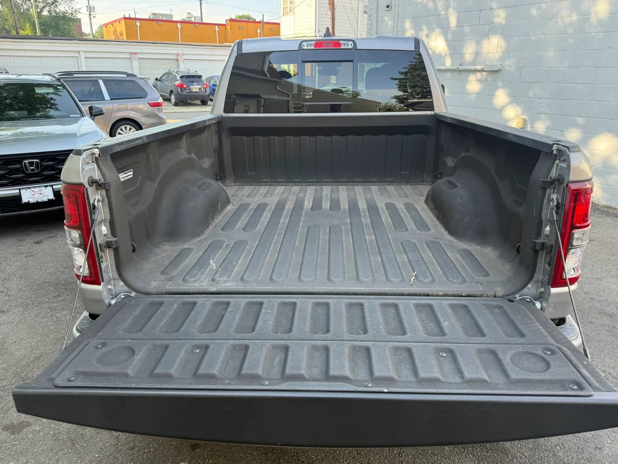 Used 2021 RAM 1500 Big Horn AWD/4WD image 35